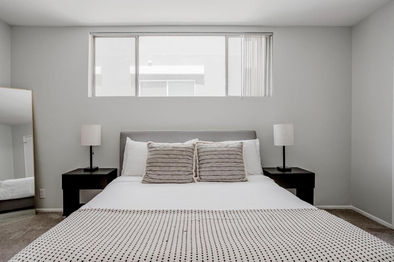 Blueground Beverly Hills Balcony Wd Nr Food Lax-1228 Appartamento Los Angeles